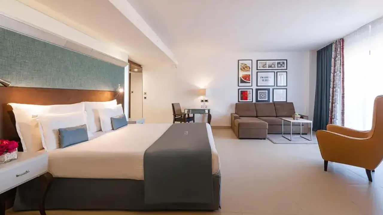 AX The Palace (Sliema)