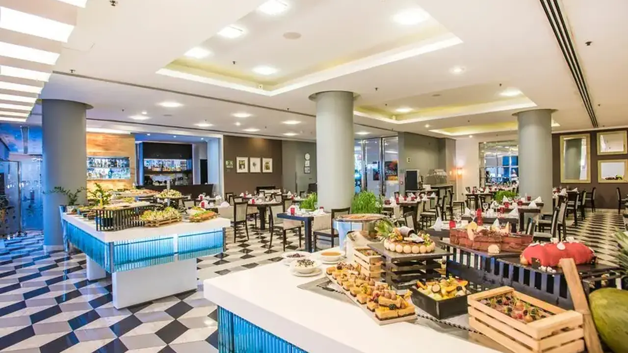 AX The Palace (Sliema)