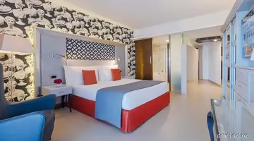 AX The Palace