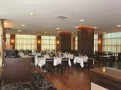 Axis Porto Business Spa Hotel