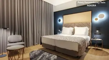 Axis Porto Club Hotel