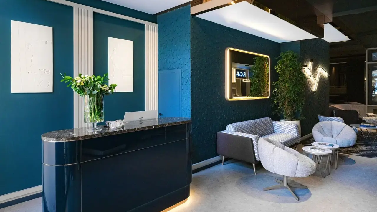 Axis Porto Club
