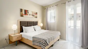 AXOS HOTEL