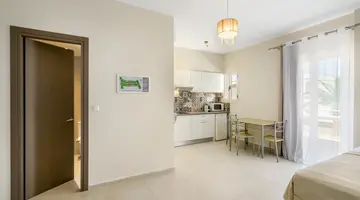 AXOS HOTEL