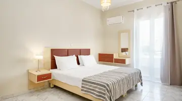 AXOS HOTEL