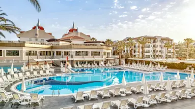 Aydinbey Famous Resort