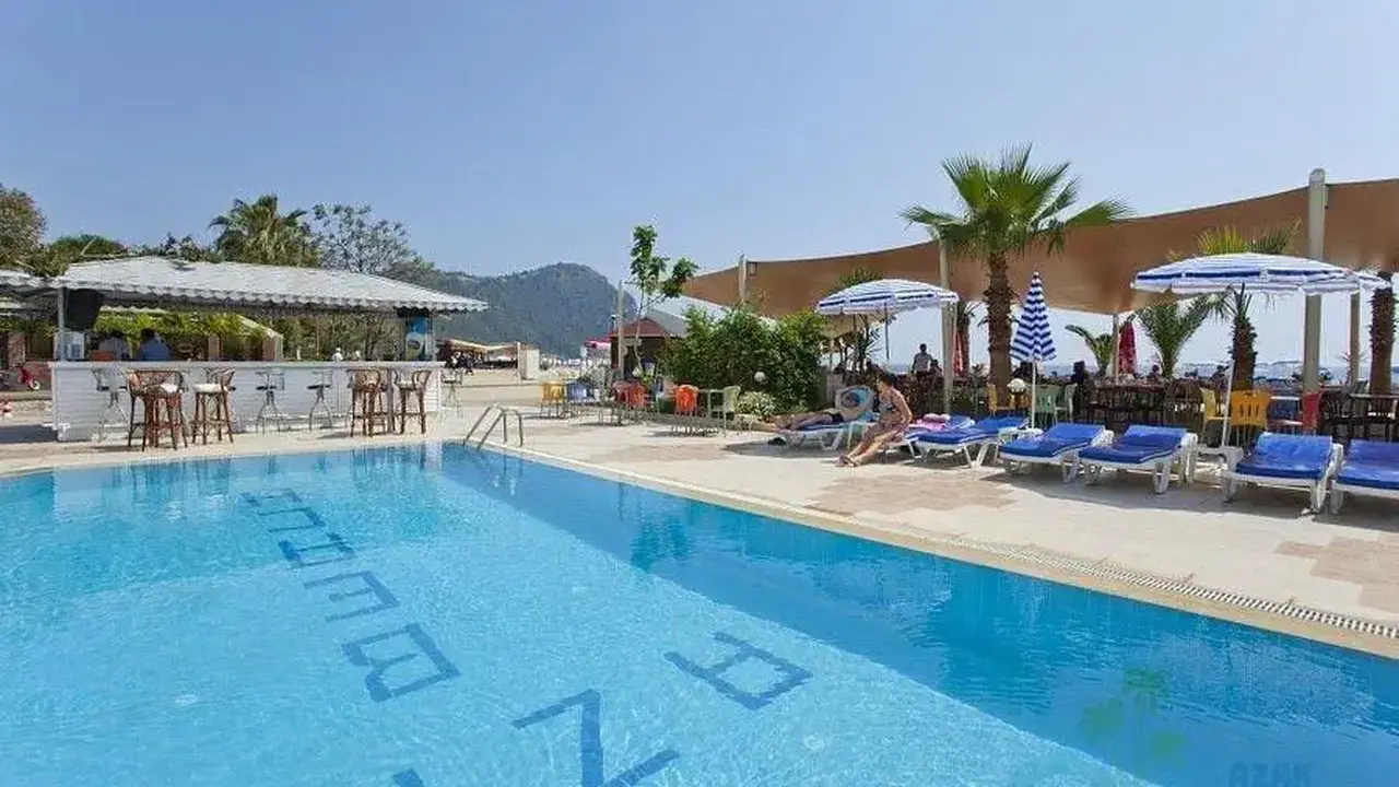 AZAK BEACH HOTEL