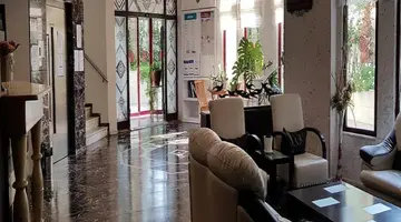 AZAK BEACH HOTEL