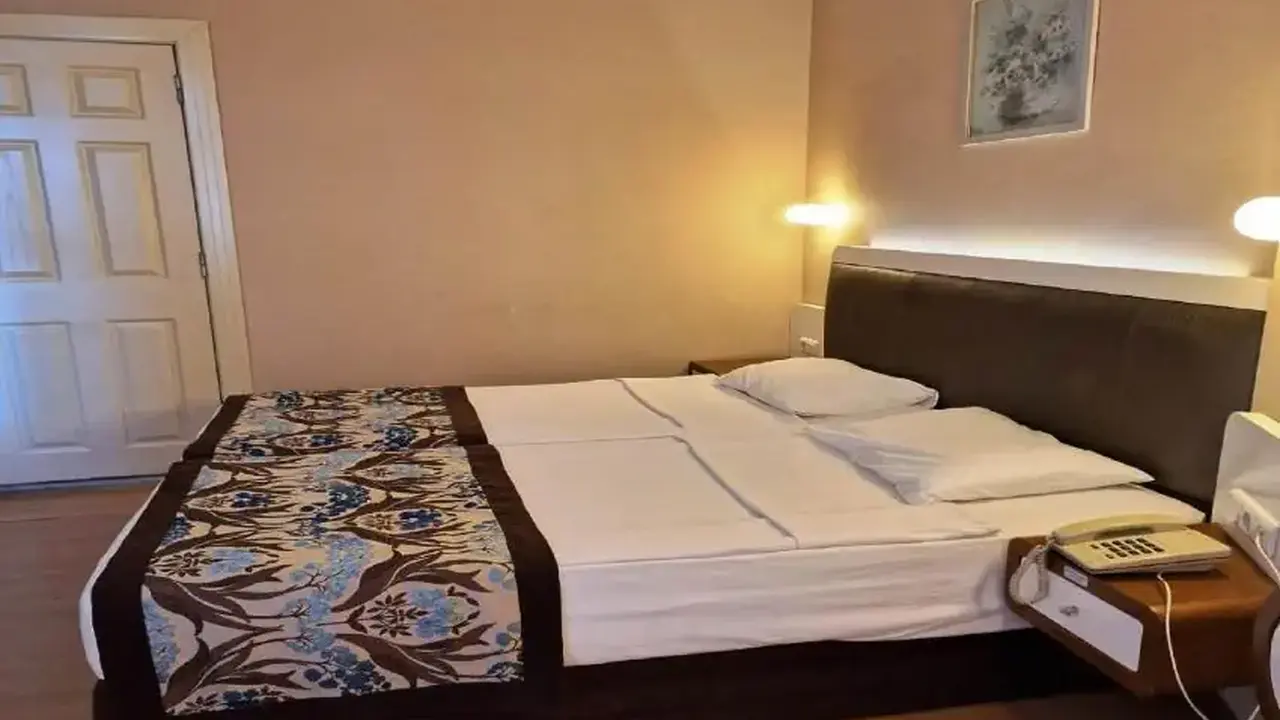 AZAK BEACH HOTEL
