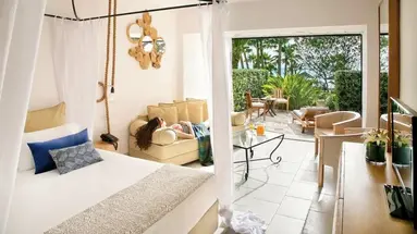 Azia Hotel
