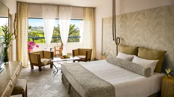 Azia Resort & Spa
