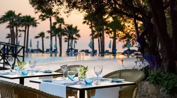 Azia Resort & Spa
