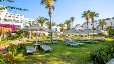Azka Hotel