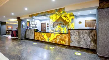 Azka Hotel