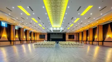 Azka Hotel
