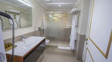 AZKA HOTEL