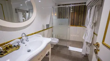 AZKA HOTEL