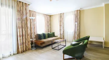 AZKA HOTEL