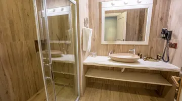 AZKA HOTEL