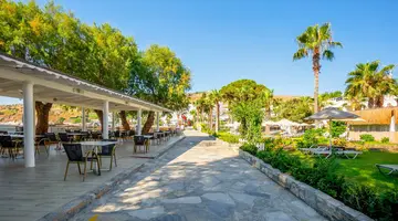 Azka Hotel