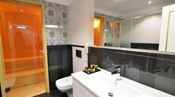 AZKA HOTEL