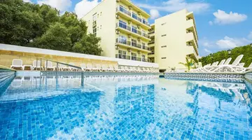 Azuline Hotel Bahamas