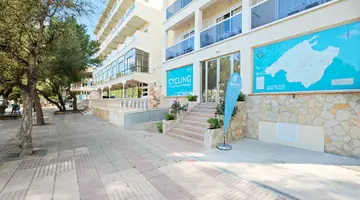 Azuline Hotel Bahamas