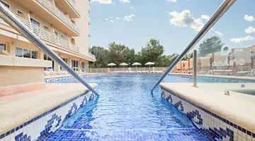 Azuline Hotel Bahamas