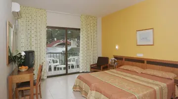 Azuline Mar Amantis I/II Hotel