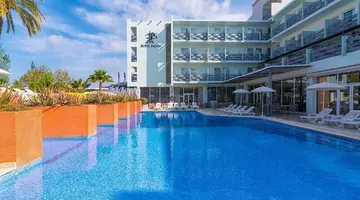 Azuline Pacific Hotel