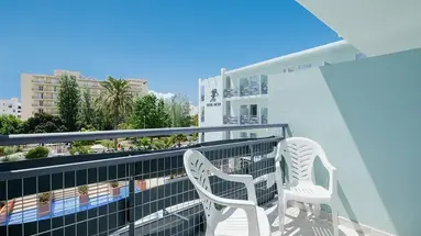 Azuline Pacific Hotel