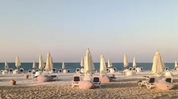 AZUR ONE ELEVEN HOTEL
