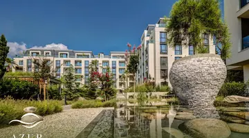 Azur Premium Resort