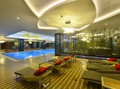 Azura Deluxe Hotel