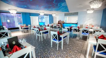AZURA DELUXE RESORT & SPA