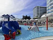 Azura Deluxe Resort & Spa