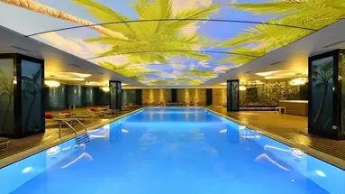 Azura Deluxe Resort & Spa