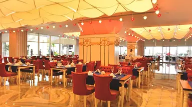 AZURA DELUXE RESORT & SPA