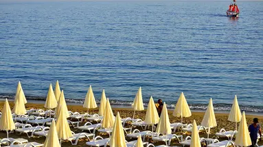 AZURA DELUXE RESORT & SPA