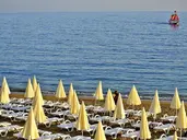 Azura Deluxe Resort & Spa