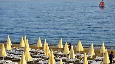 Azura Deluxe Resort & Spa