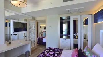 Azura Deluxe Resort & Spa