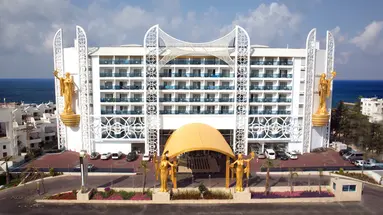 AZURA DELUXE RESORT & SPA