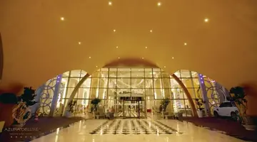 Azura Deluxe Resort & Spa