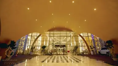 Azura Deluxe Resort & Spa