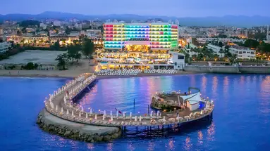 AZURA DELUXE RESORT & SPA