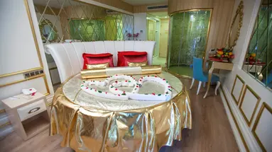AZURA DELUXE RESORT & SPA
