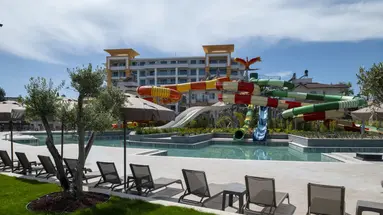 AZURA WORLD HOTEL