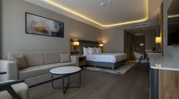 AZURA WORLD HOTEL