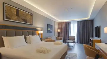 AZURA WORLD HOTEL
